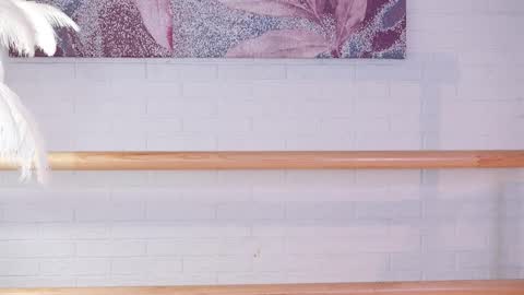 Lyly   online show from March 7, 2025, 10:02 am