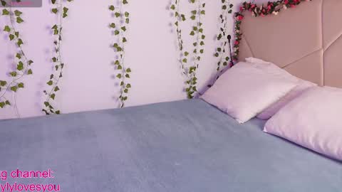 Lyly   online show from October 3, 2025, 5:37 am