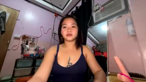 I am Lyn- DONT FORGET TO FOLLOW ME online show from November 14, 2025, 11:42 am