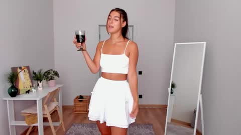 Snapshot of lynn_jackson chatting on September 18, 2025, 6:26 am LYNN online show from September 18, 2025, 6:26 am