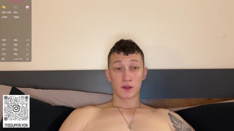 Snapshot of lyon_power_ chatting on January 14, 2025, 11:42 am Dani online show from January 14, 2025, 11:42 am