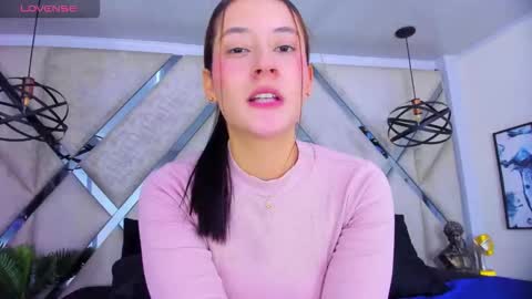 Snapshot of lyra7_ chatting on October 15, 2025, 10:32 pm --- Lyra --- online show from October 15, 2025, 10:32 pm