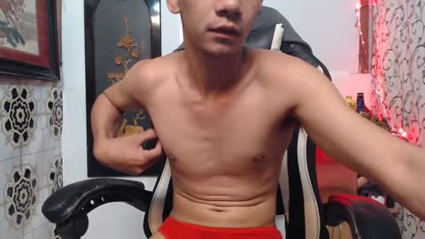 Snapshot of lyubovmoya3 chatting on December 7, 2024, 1:25 am SWEETPINOY online show from December 7, 2024, 1:25 am