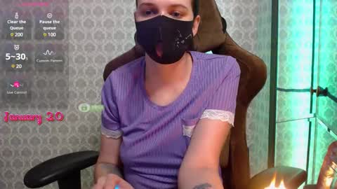 Snapshot of m00n8kiki chatting on January 20, 2025, 10:07 am Ksu online show from January 20, 2025, 10:07 am