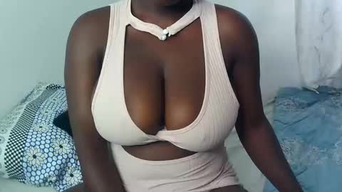 m_tits3 online show from September 10, 2025, 9:31 am