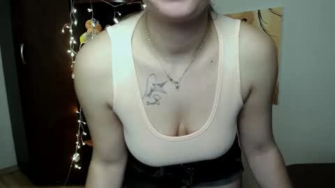 Vikki online show from March 4, 2025, 5:13 pm