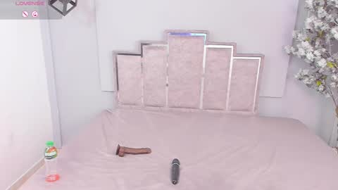 Snapshot of maaracooper chatting on January 15, 2025, 6:54 am Maraacooper online show from January 15, 2025, 6:54 am