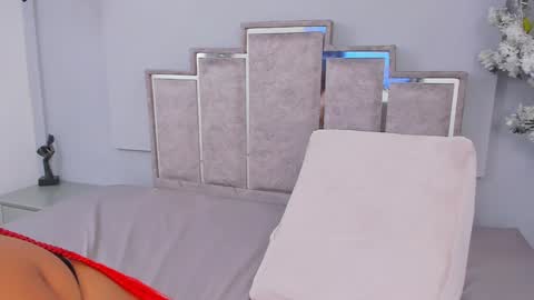 Snapshot of maaracooper chatting on January 16, 2025, 9:37 am Maraacooper online show from January 16, 2025, 9:37 am