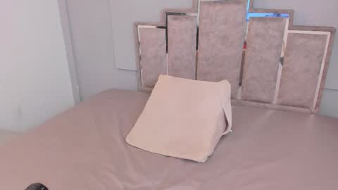 Snapshot of maaracooper chatting on February 21, 2025, 3:56 am Maraacooper online show from February 21, 2025, 3:56 am