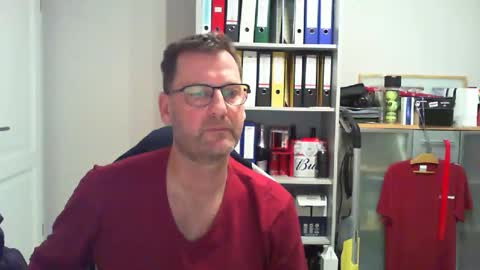 Snapshot of macfly67 chatting on February 16, 2025, 10:54 pm macfly67 online show from February 16, 2025, 10:54 pm