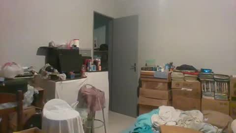 Snapshot of machoalex chatting on October 1, 2025, 1:22 am MACHOLIVRE online show from October 1, 2025, 1:22 am