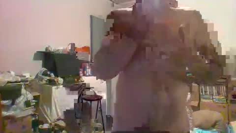 Snapshot of machoalex chatting on October 21, 2025, 7:20 am MACHOLIVRE online show from October 21, 2025, 7:20 am