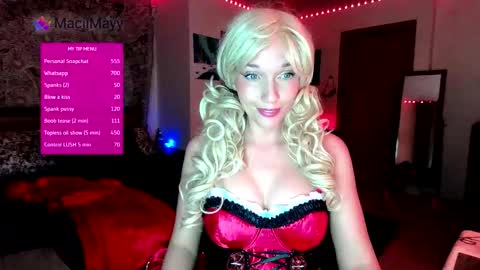Snapshot of maciimayy chatting on October 31, 2025, 12:55 am maciimayy online show from October 31, 2025, 12:55 am