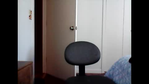 Snapshot of mackdocc001 chatting on December 13, 2024, 4:05 pm mackdocc001 online show from December 13, 2024, 4:05 pm