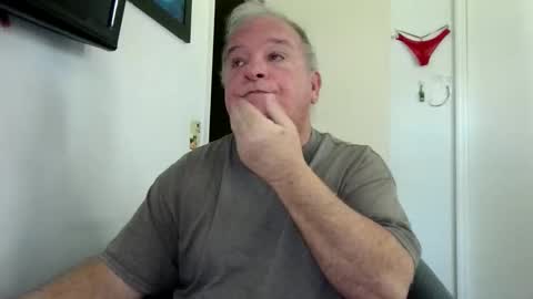 Snapshot of mackdocc001 chatting on October 16, 2025, 3:13 pm mackdocc001 online show from October 16, 2025, 3:13 pm