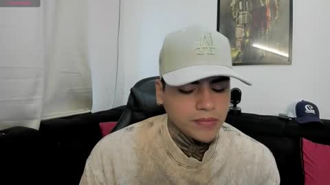 max online show from October 26, 2025, 12:00 pm