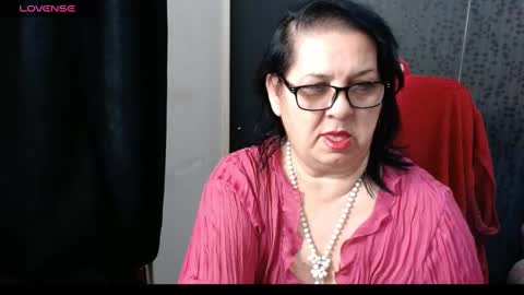 Snapshot of madam_sanjanne chatting on February 2, 2025, 9:34 pm Madam Sanjanne online show from February 2, 2025, 9:34 pm