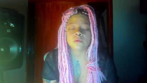 di online show from September 18, 2025, 11:18 pm