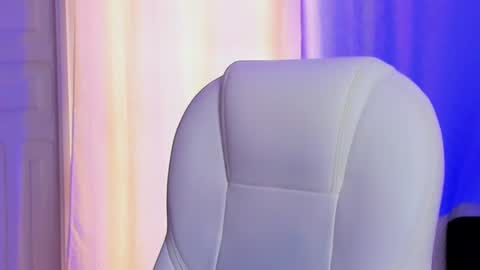 Snapshot of madame_lilith chatting on January 13, 2025, 5:23 pm madame lilith online show from January 13, 2025, 5:23 pm