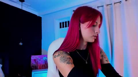 Snapshot of madame_lilith chatting on October 20, 2025, 11:21 am madame lilith online show from October 20, 2025, 11:21 am