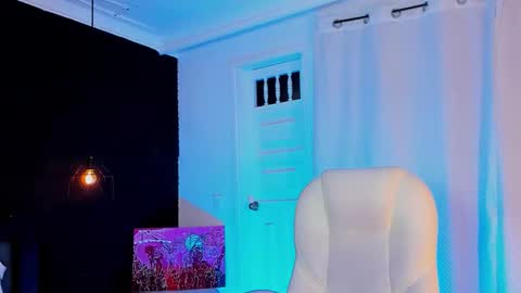 Snapshot of madame_lilith chatting on October 30, 2025, 11:11 am madame lilith online show from October 30, 2025, 11:11 am