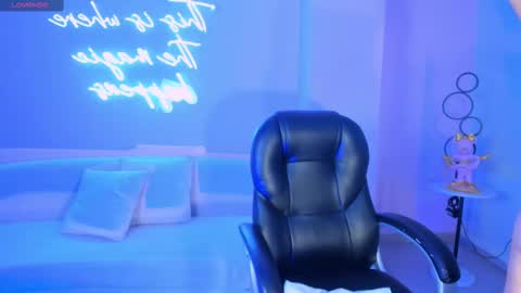 Snapshot of maddisonlowe chatting on March 2, 2025, 11:09 pm Maddison online show from March 2, 2025, 11:09 pm