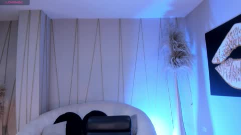 Snapshot of maddisonlowe chatting on September 13, 2025, 3:39 am Maddison online show from September 13, 2025, 3:39 am