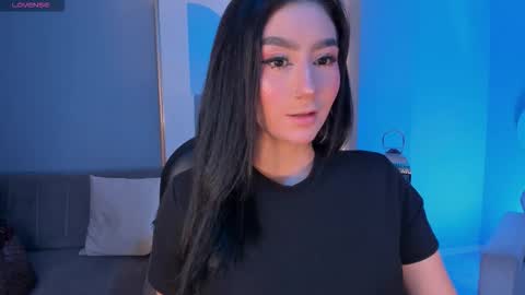 Snapshot of maddisonlowe chatting on November 5, 2025, 4:12 am Maddison online show from November 5, 2025, 4:12 am