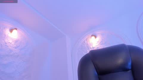 Snapshot of maddisonlowe chatting on December 5, 2025, 4:21 am Maddison online show from December 5, 2025, 4:21 am