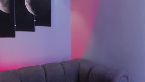 Snapshot of maddy_walker chatting on March 1, 2025, 11:04 pm Maddy online show from March 1, 2025, 11:04 pm