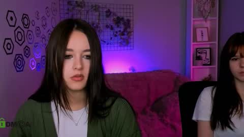 maddycats online show from November 27, 2025, 10:50 am