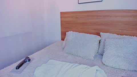 Snapshot of maddycrofft chatting on September 15, 2025, 11:21 am Maddy Crofft online show from September 15, 2025, 11:21 am