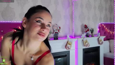 Maddy online show from December 4, 2025, 1:42 pm