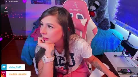 Snapshot of madeleine_shinobi chatting on January 15, 2025, 8:37 pm Emily Only Fans online show from January 15, 2025, 8:37 pm