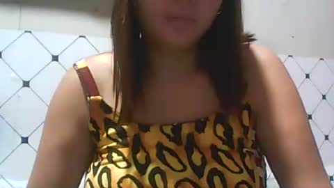 Snapshot of madeline263 chatting on November 19, 2025, 8:09 pm madeline263 online show from November 19, 2025, 8:09 pm