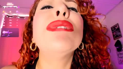 Snapshot of madison_bigboobies chatting on December 20, 2024, 6:56 pm Madison Astrid  online show from December 20, 2024, 6:56 pm