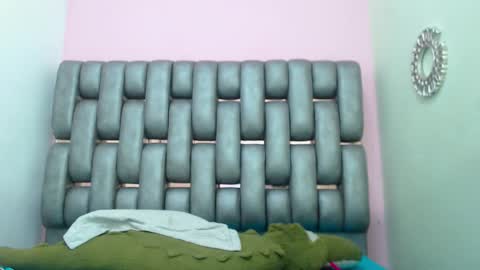 Snapshot of madison_copers chatting on November 30, 2025, 1:37 pm M A D I S O N online show from November 30, 2025, 1:37 pm