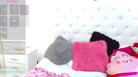 Jenny  online show from February 23, 2025, 6:12 pm