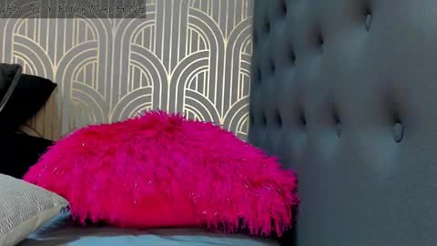 Snapshot of madison_milan chatting on January 23, 2025, 2:55 am online show from January 23, 2025, 2:55 am