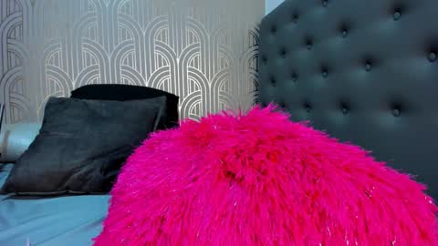 Snapshot of madison_milan chatting on February 3, 2025, 3:20 am online show from February 3, 2025, 3:20 am