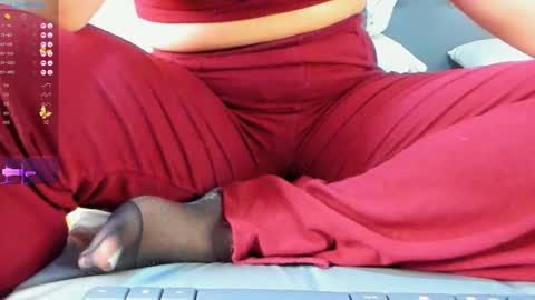 Snapshot of madison_milan chatting on November 13, 2025, 1:37 am online show from November 13, 2025, 1:37 am