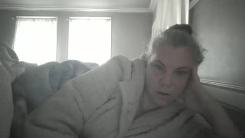 Snapshot of madisonfelicia chatting on December 2, 2025, 2:45 pm Madison online show from December 2, 2025, 2:45 pm