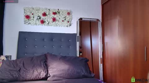 Snapshot of madisonwalkeeer chatting on September 17, 2025, 8:21 pm madisonwalkeeer online show from September 17, 2025, 8:21 pm