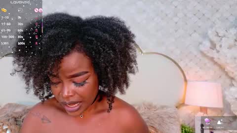 Snapshot of madissonlopez chatting on October 21, 2025, 11:38 pm Madisson Lopez online show from October 21, 2025, 11:38 pm