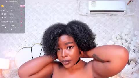 Snapshot of madissonlopez chatting on October 31, 2025, 9:38 pm Madisson Lopez online show from October 31, 2025, 9:38 pm