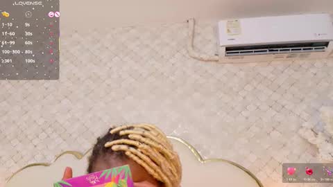 Snapshot of madissonlopez chatting on November 23, 2025, 8:52 pm Madisson Lopez online show from November 23, 2025, 8:52 pm