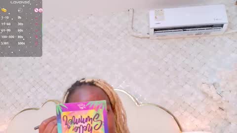 Snapshot of madissonlopez chatting on November 24, 2025, 9:03 pm Madisson Lopez online show from November 24, 2025, 9:03 pm