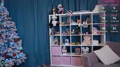 Snapshot of madnessalise chatting on December 18, 2024, 3:11 pm Alice online show from December 18, 2024, 3:11 pm