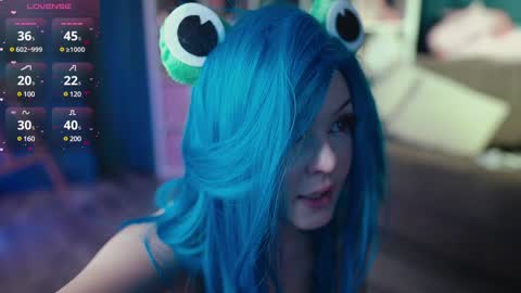 Snapshot of madnessalise chatting on January 17, 2025, 6:23 pm Alice online show from January 17, 2025, 6:23 pm