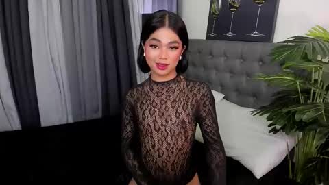 Snapshot of madonnajhonson chatting on October 25, 2025, 2:13 pm madonnajhonson online show from October 25, 2025, 2:13 pm